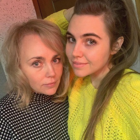 DanucD wished birthday to her mother 